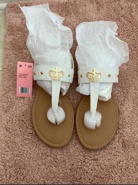 Juicy Couture White T-Strap Sandals with Gold Crown Accents